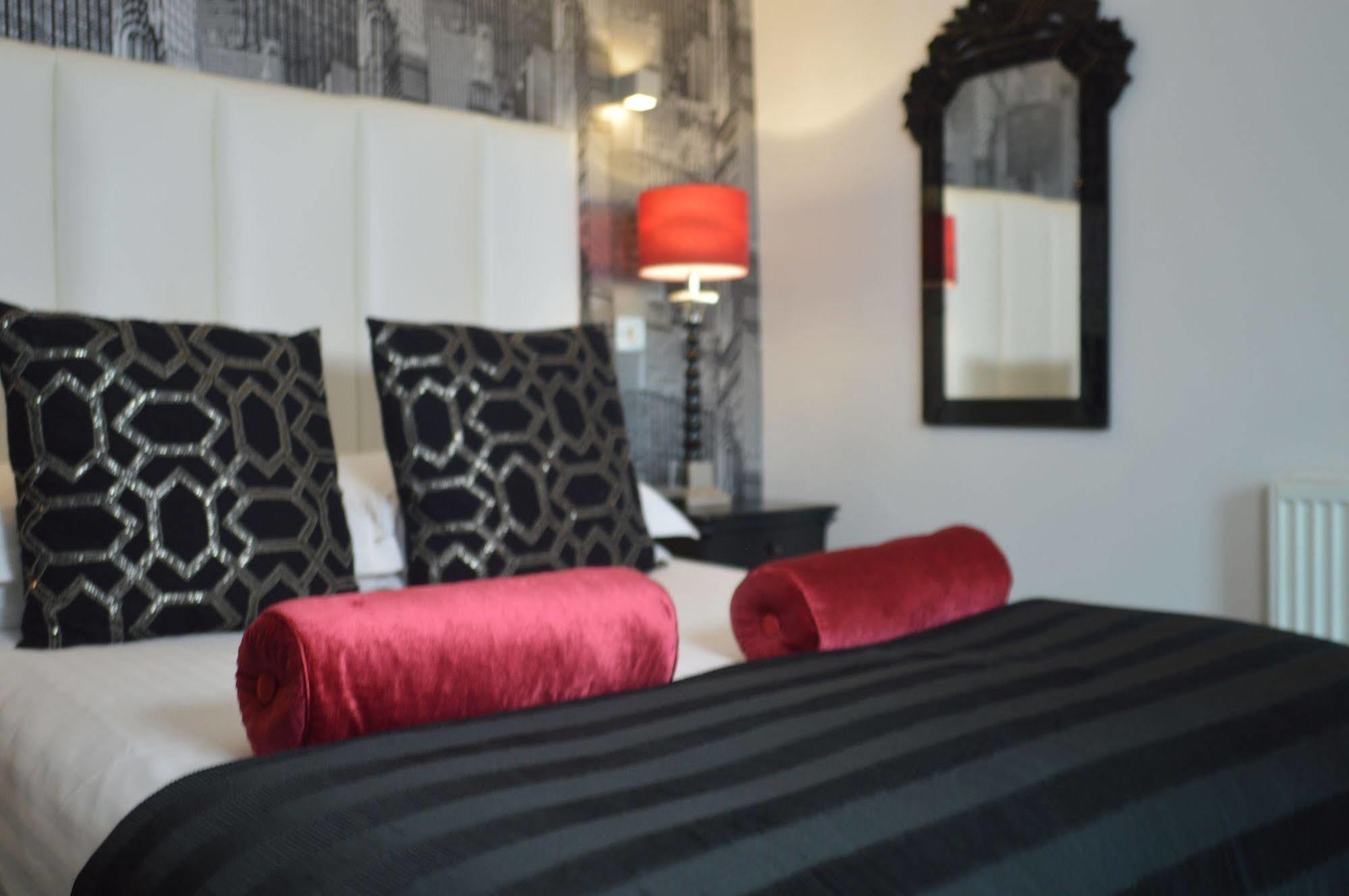 Aparthotel Posh Pads - 1 - 4*